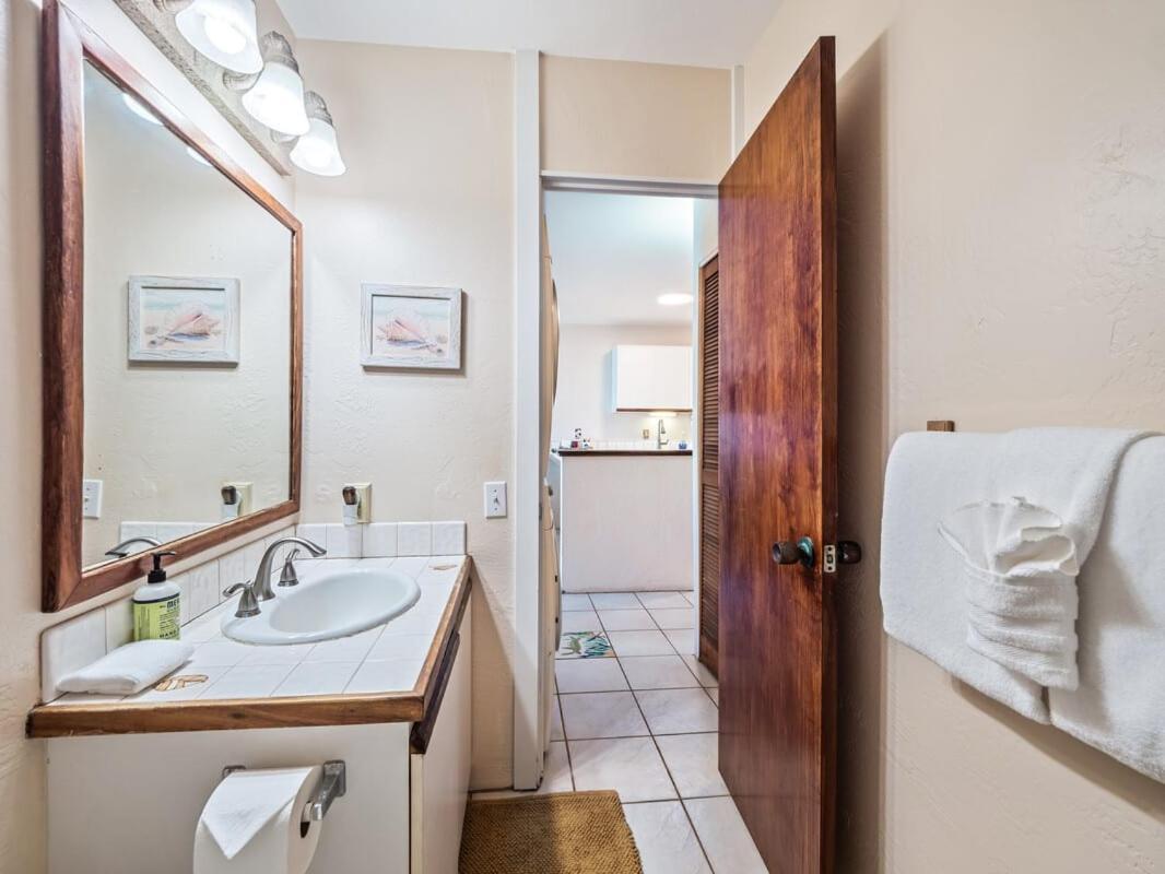 Oceanfront 1 Bedroom 2 Bathroom With Large Lanai - Kona Bali Kai 218 Кайлуа-Кона Екстер'єр фото